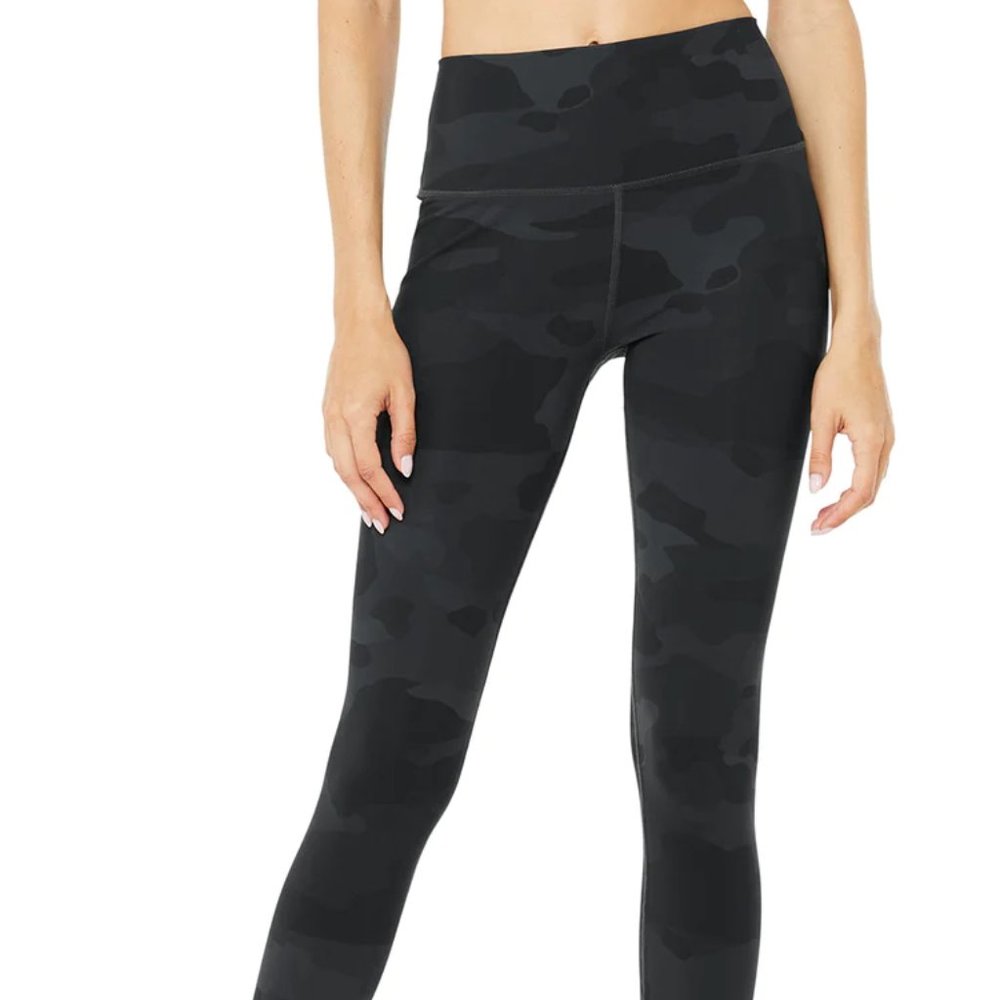 ALO Yoga High Waist Black Camo Vapor Legging Sz M